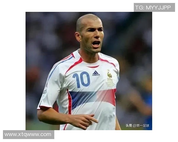 你心目中的足球明星是谁他在你心中有什么特别之处