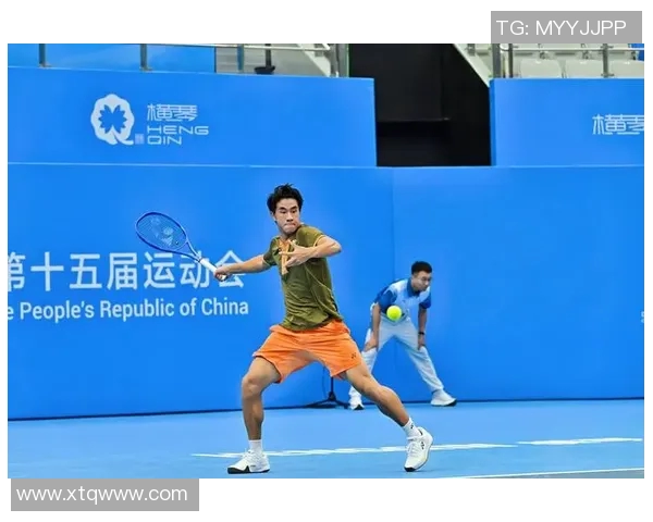 武汉网球队与成都网球队赛后复盘分析灵活性表现及战术调整 武汉网球队与成都网球队赛后复盘分析灵活性表现及战术调整